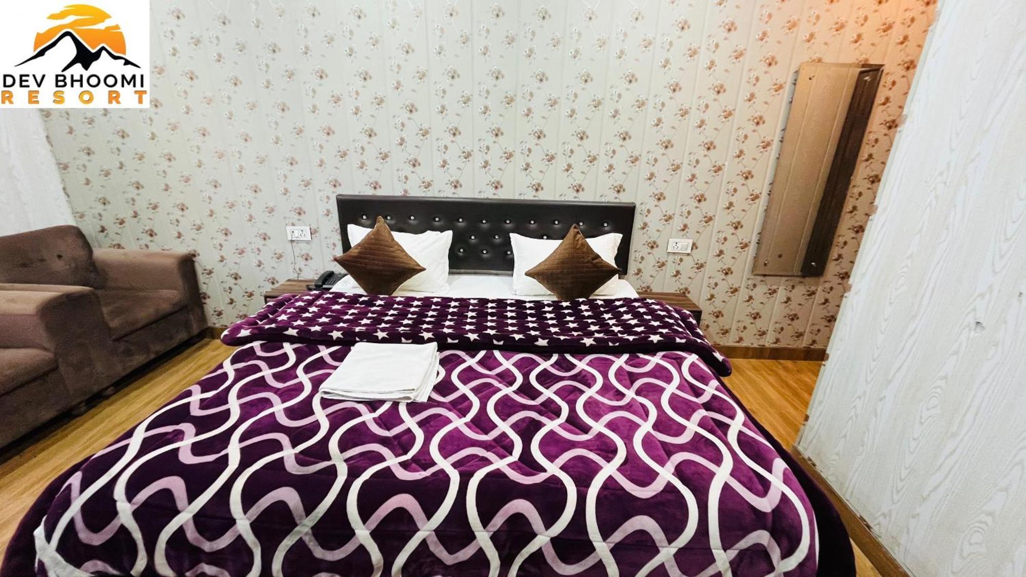 Dev Bhoomi Resort كاناتال المظهر الخارجي الصورة